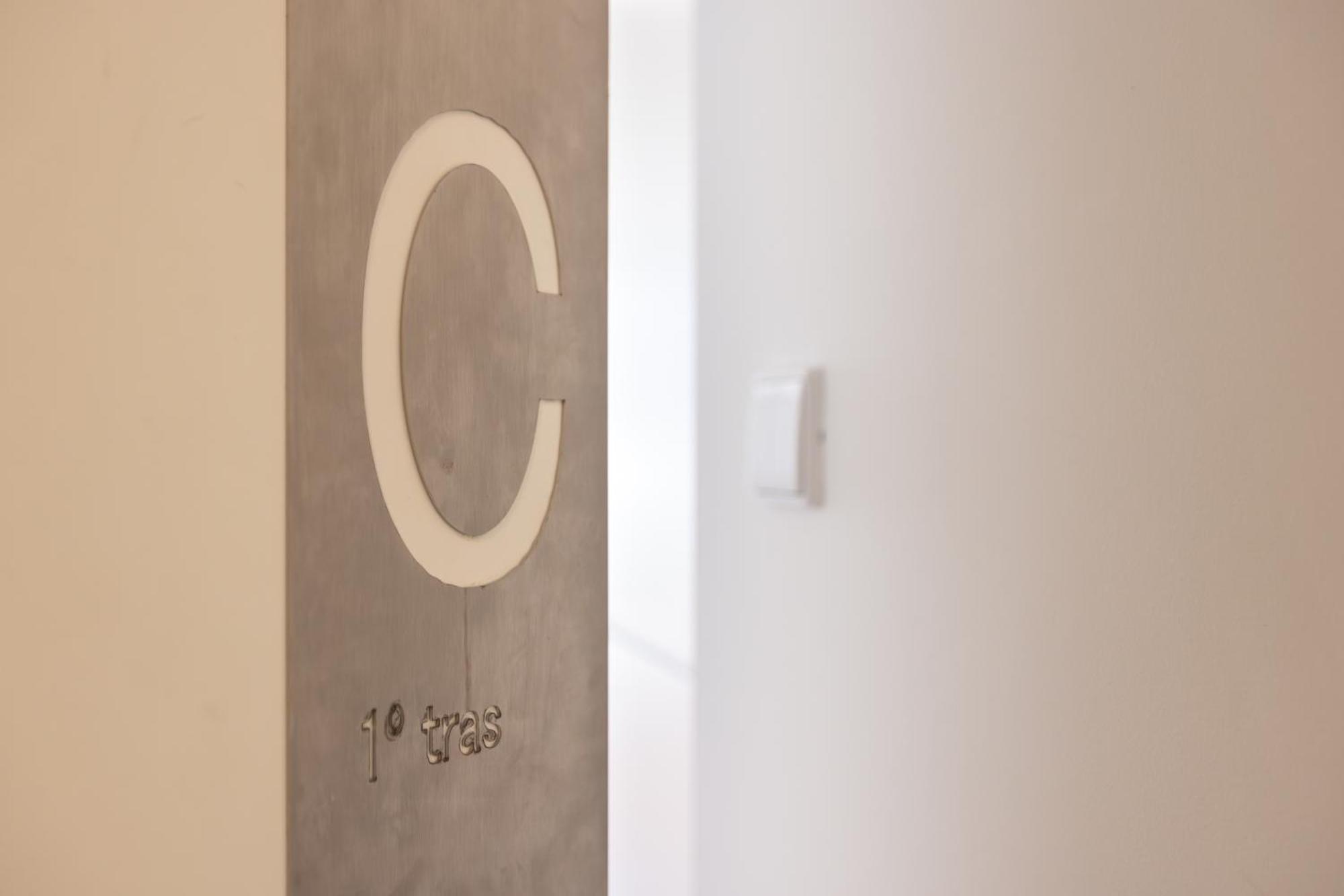 New!central W/ Sunny Terrace - 9 Min Walk Trindade *